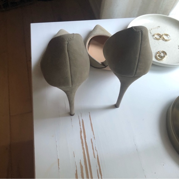 Steve Madden Grey Suede Stilettos - Picture 6 of 13